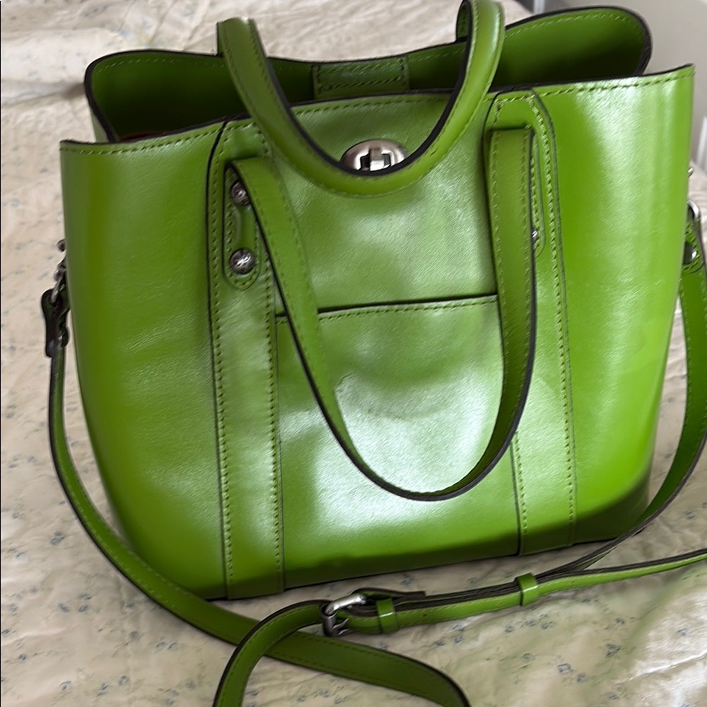 Patricia Nash Green Leather Tote with Versatile Design